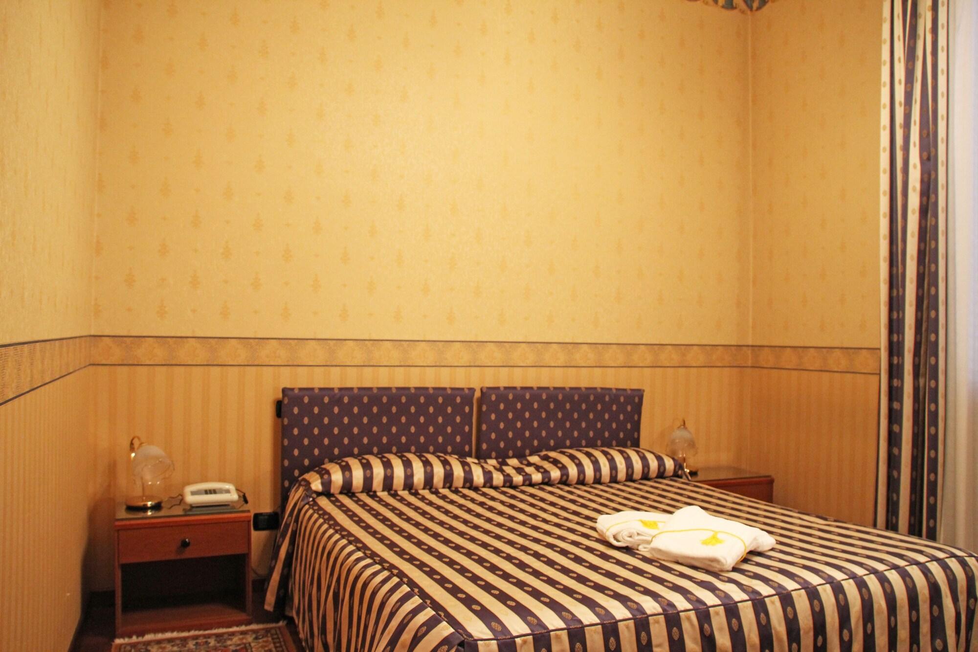 Albergo Ristorante Leon D'Oro Noventa di Piave Luaran gambar