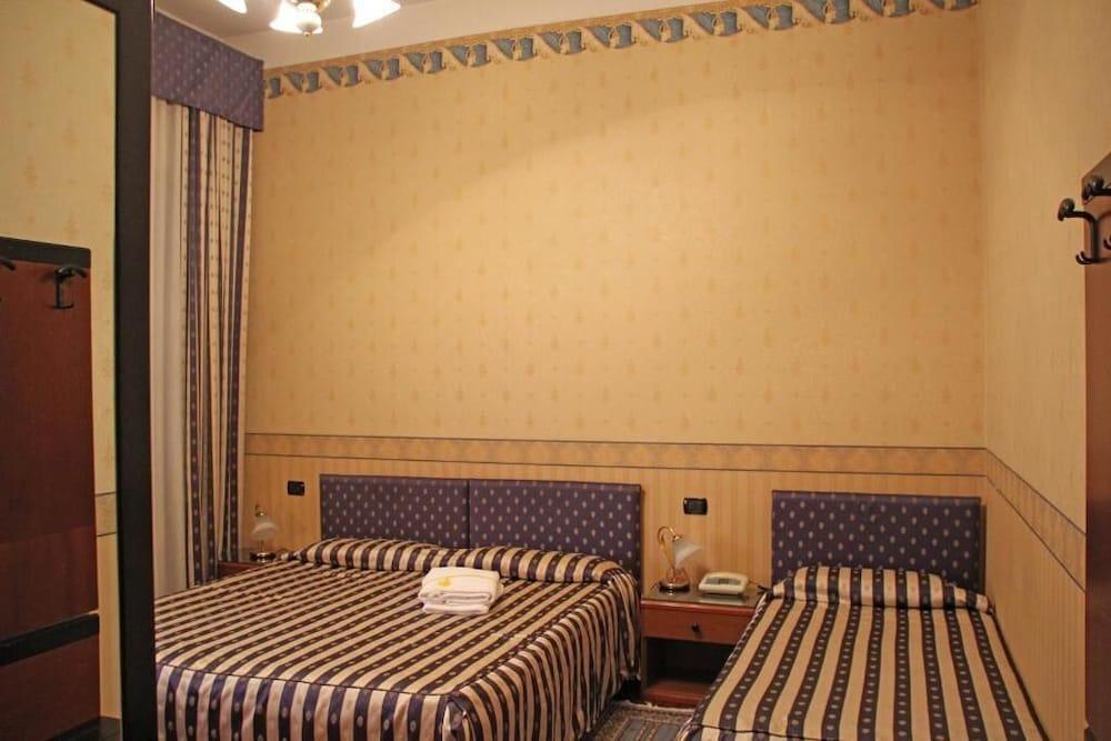 Albergo Ristorante Leon D'Oro Noventa di Piave Luaran gambar