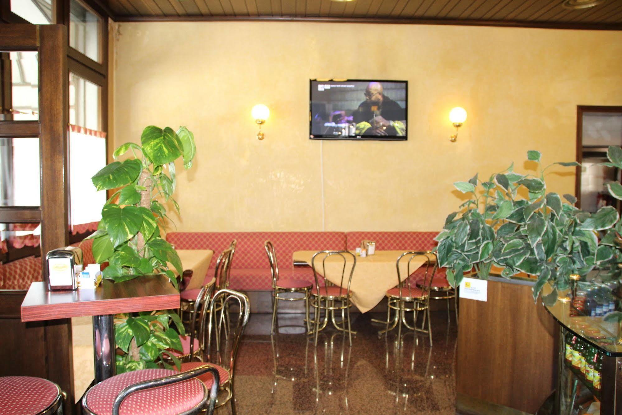 Albergo Ristorante Leon D'Oro Noventa di Piave Luaran gambar