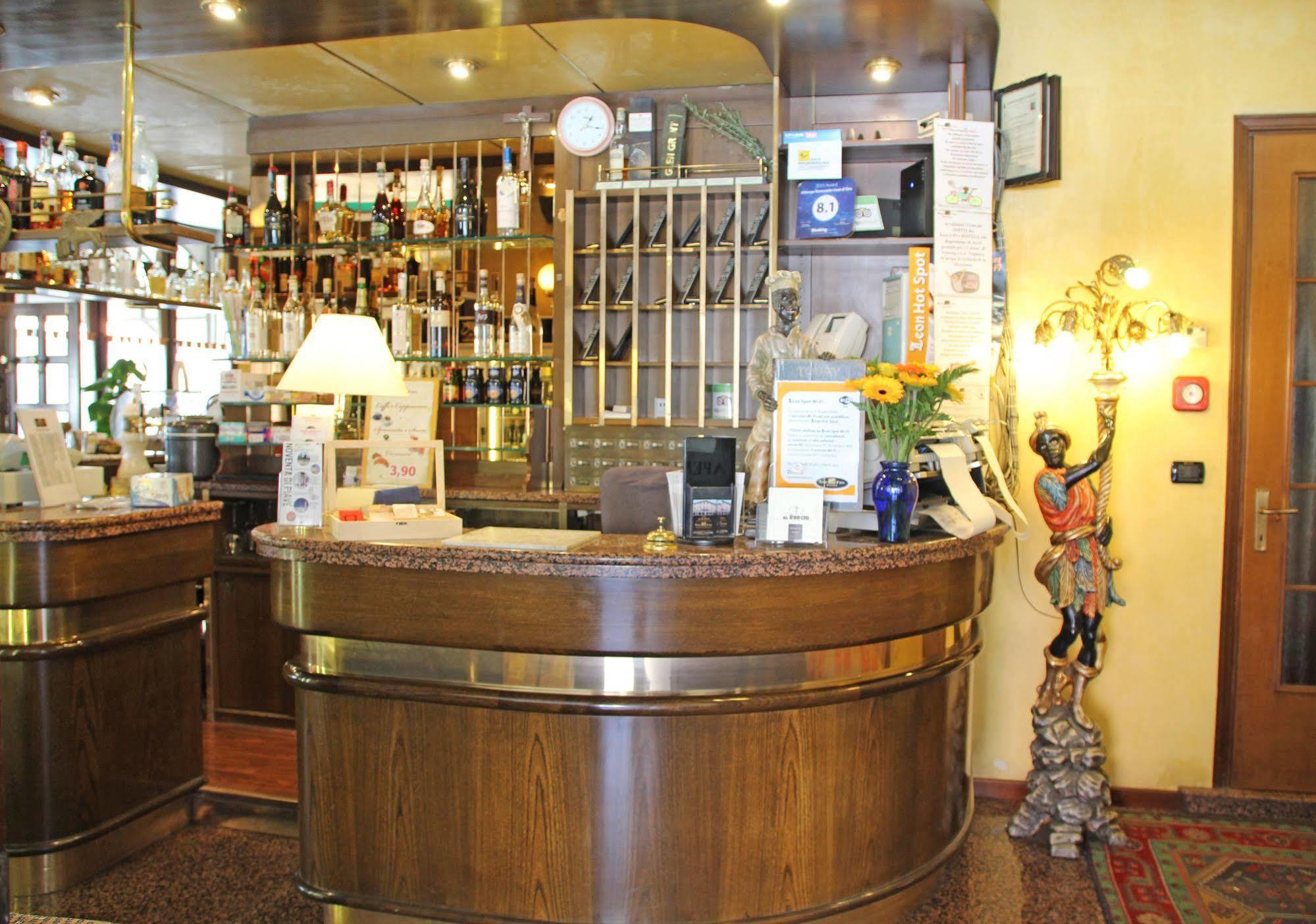 Albergo Ristorante Leon D'Oro Noventa di Piave Luaran gambar