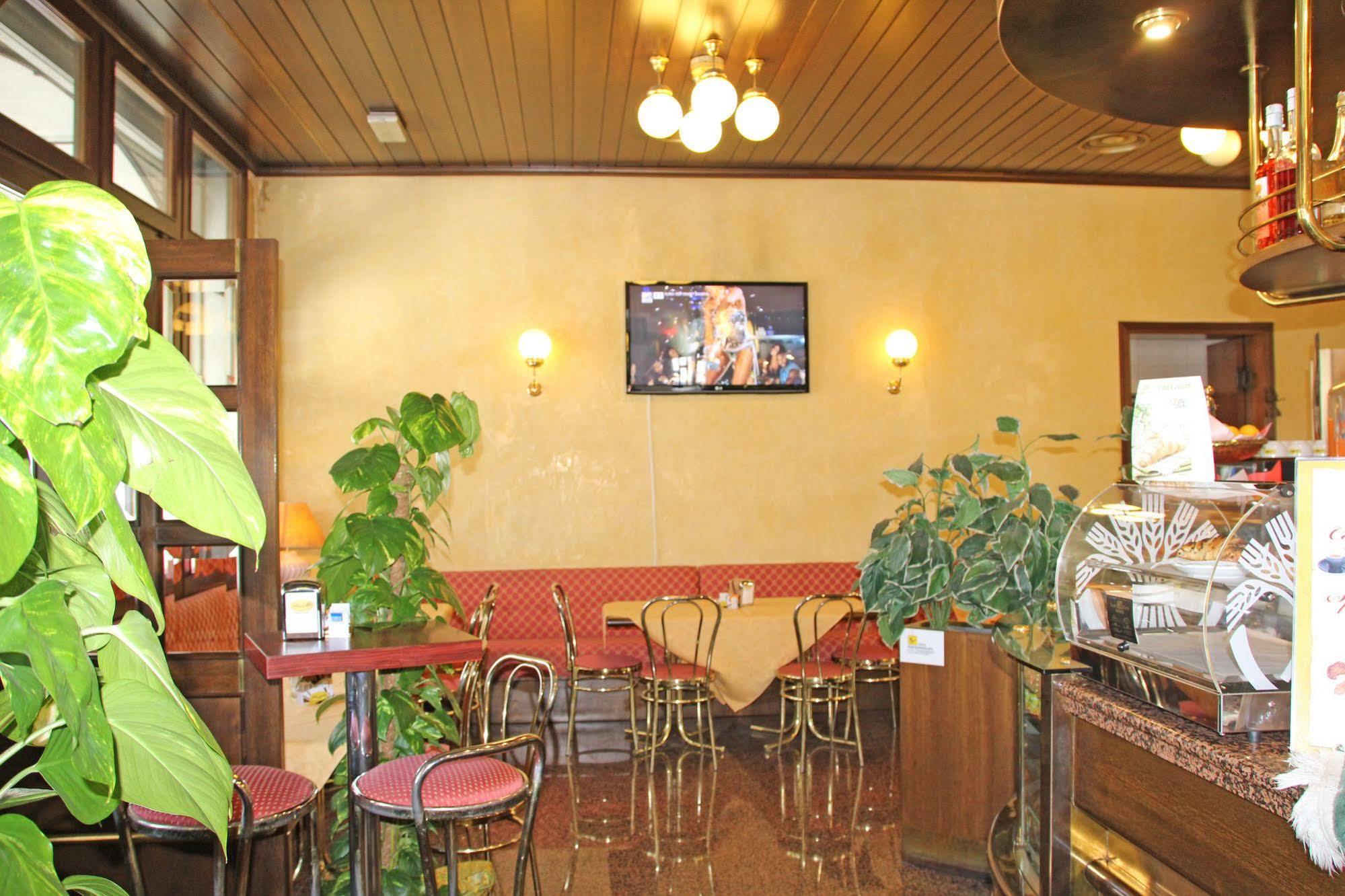Albergo Ristorante Leon D'Oro Noventa di Piave Luaran gambar