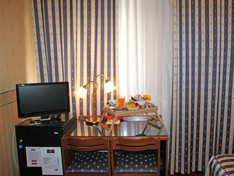 Albergo Ristorante Leon D'Oro Noventa di Piave Luaran gambar